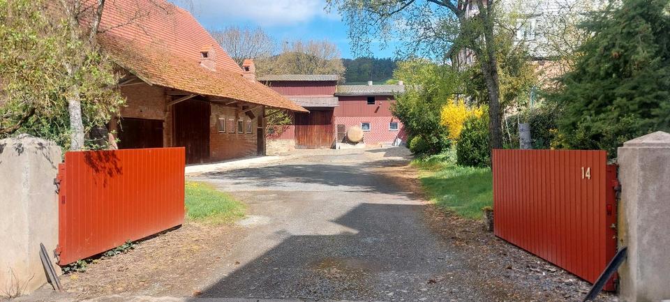 Thumbnail-Dreiseitenhof, Resthof, Hofstelle, Pferdehof