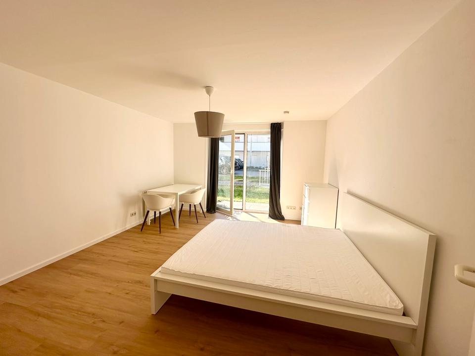 Thumbnail-Renovierte 1-Zimmer Wohnung mit Terrasse zentral in Lüneburg