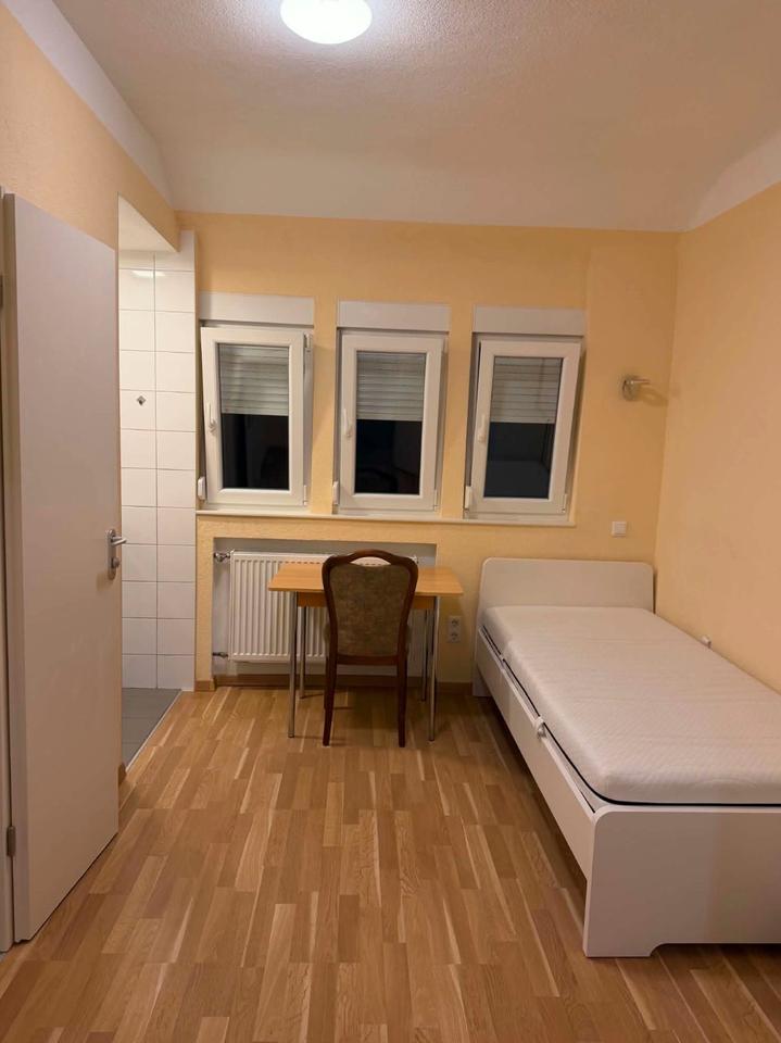 Thumbnail-Einraumwohnung