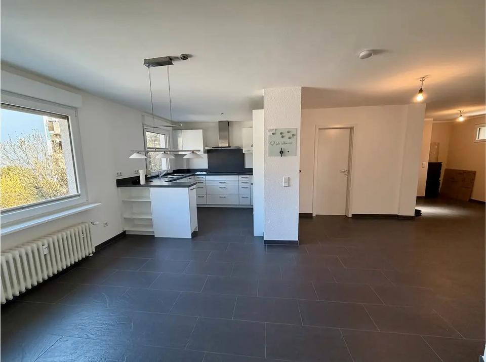 Thumbnail-Modern & Familienfreundliche 4,5-Zimmer-Wohnung mit großer Süd-We