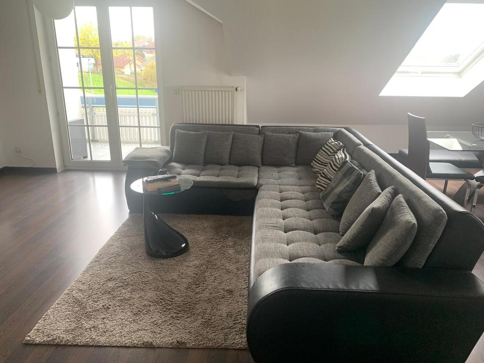 Thumbnail-2,5 Zimmer DG-Wohnung *provisionsfrei*