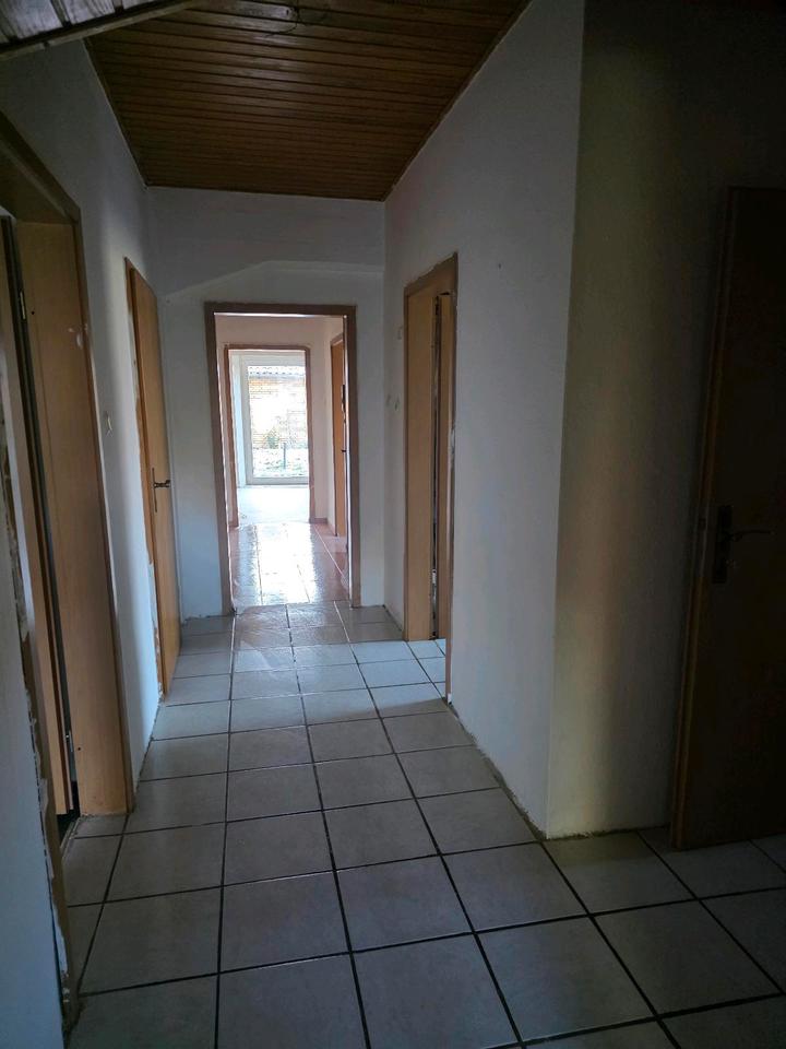 Thumbnail-Wohnung mit Terrasse u kleinen Garten