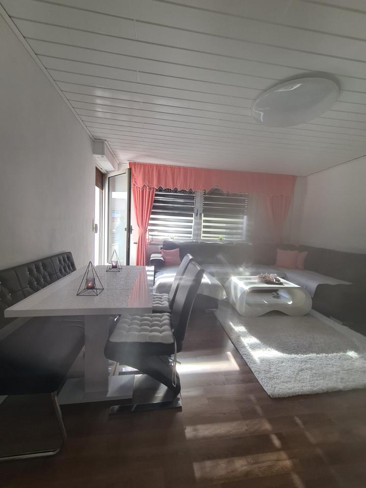 Thumbnail-3-Zimmer wohnung