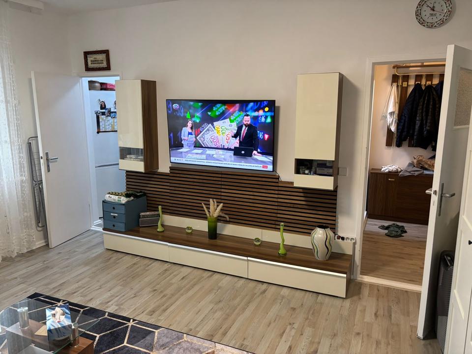 Thumbnail-Möblierte 1-Zimmer-Wohnung in Britz Süd mit Balkon – Top Lage