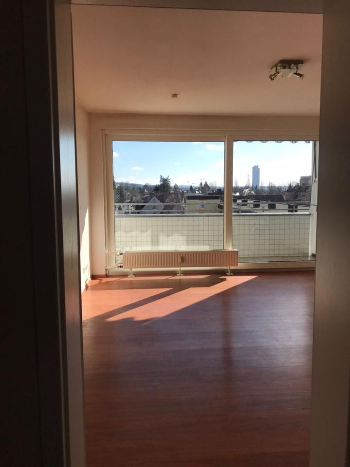 Thumbnail-Helle 3-Zimmer Wohnung im 6. OG mit Balkon Nürnberg-Schoppershof