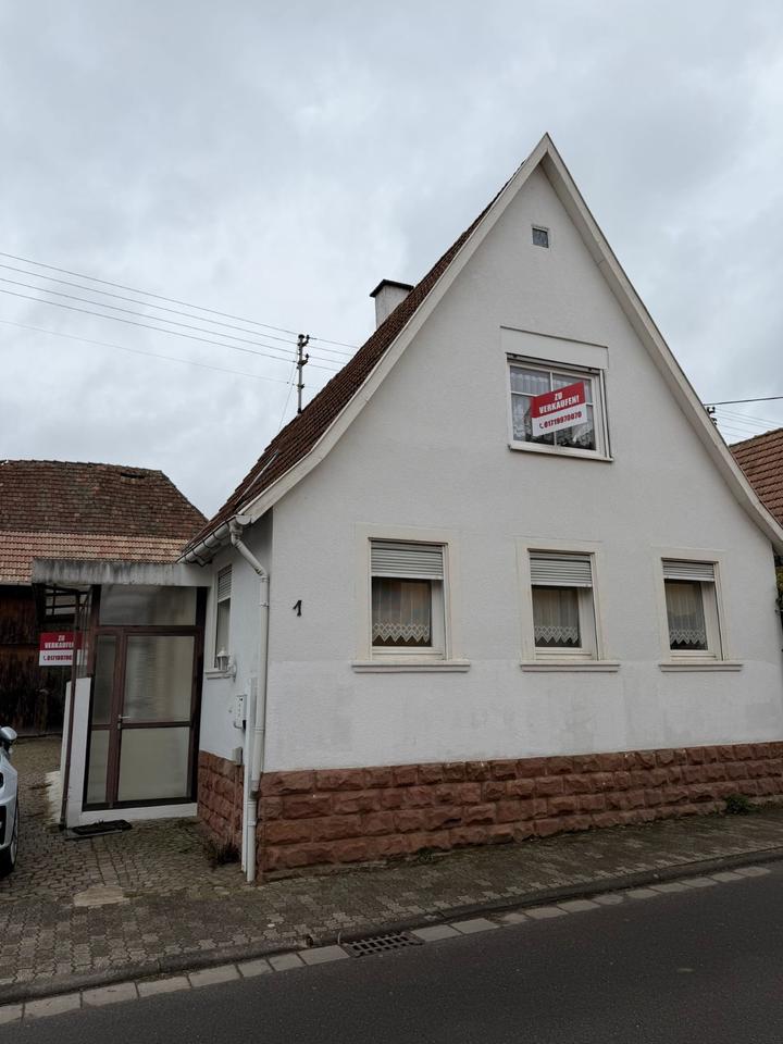 Thumbnail-Provisionsfrei! Charmantes EFH mit Scheune in Essingen (Pfalz)