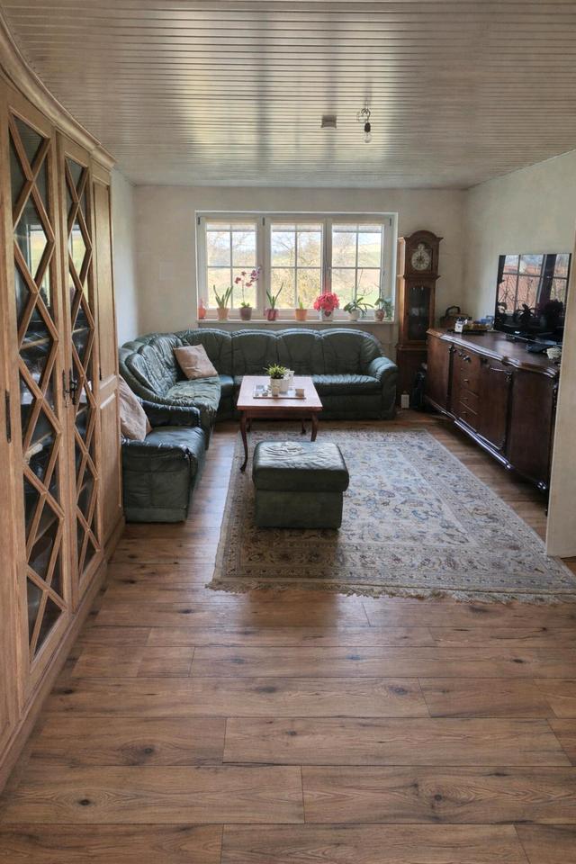 Thumbnail-Helle 92 m² Wohnung über zwei Etagen mit eigenem Eingang & Garten