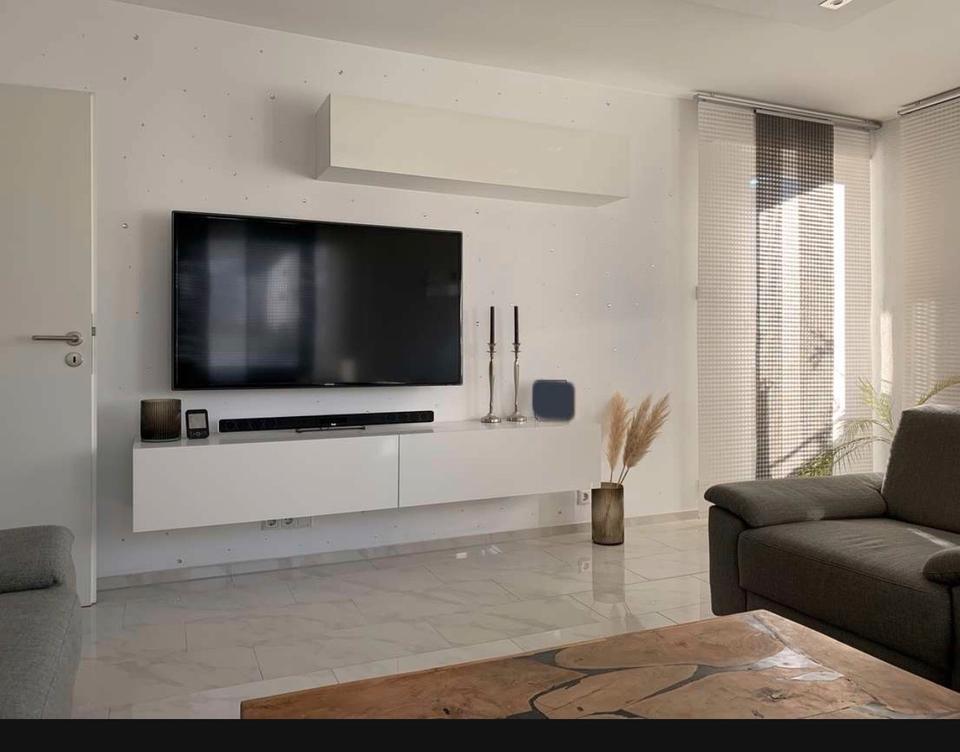 Thumbnail-Helle 4 Zimmer Wohnung mit Balkon