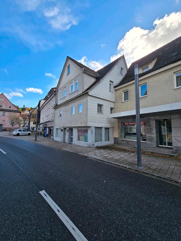 Thumbnail-Zentrales Wohn- und Geschäftshaus mit Potenzial in Altensteig