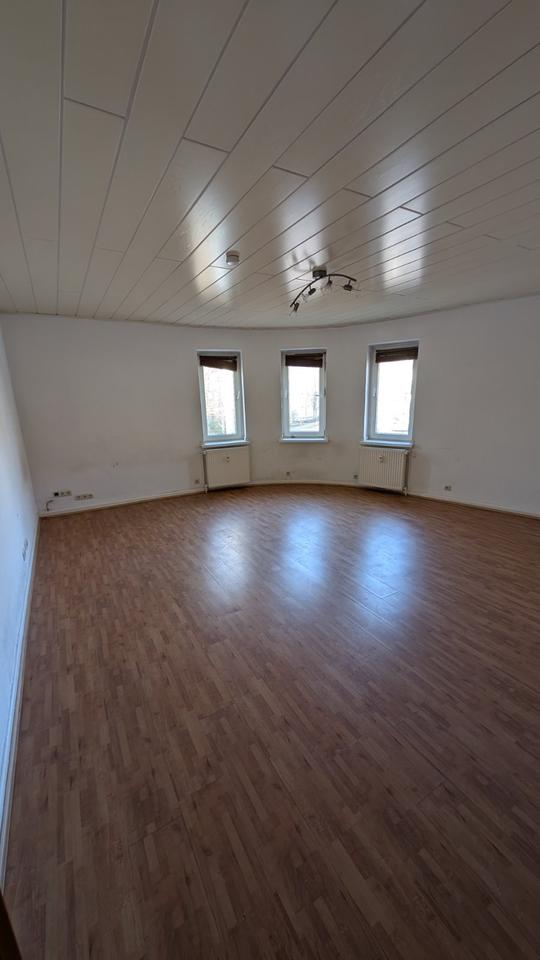 Thumbnail-2,5‑Raum‑Wohnung mit Einbauküche – zentral in Essen‑Holsterhausen