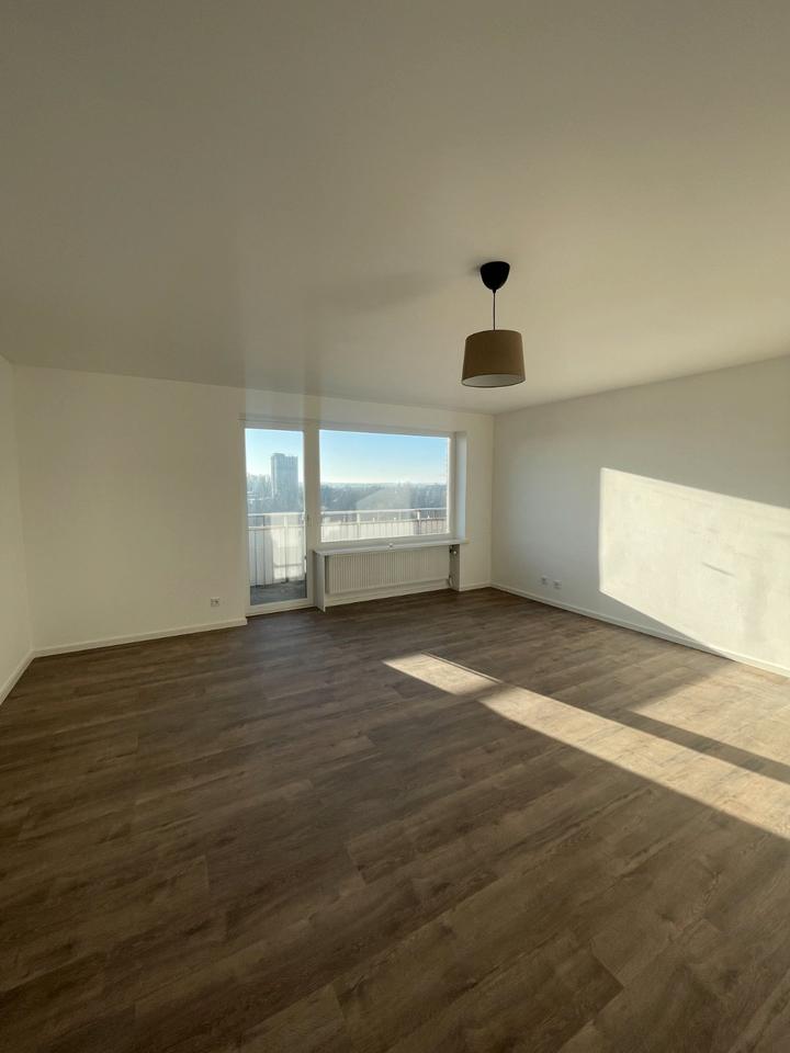 Thumbnail-Helle 4-Zimmer-Dachgeschosswohnung in Bad Oldesloe – renoviert