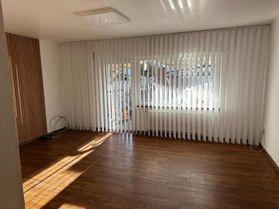 Thumbnail-RMH mit Pool