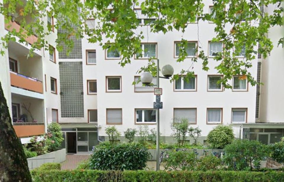 Thumbnail-4 Zimmer Möblierte Wohnung mit Balkon in Köln Weiden