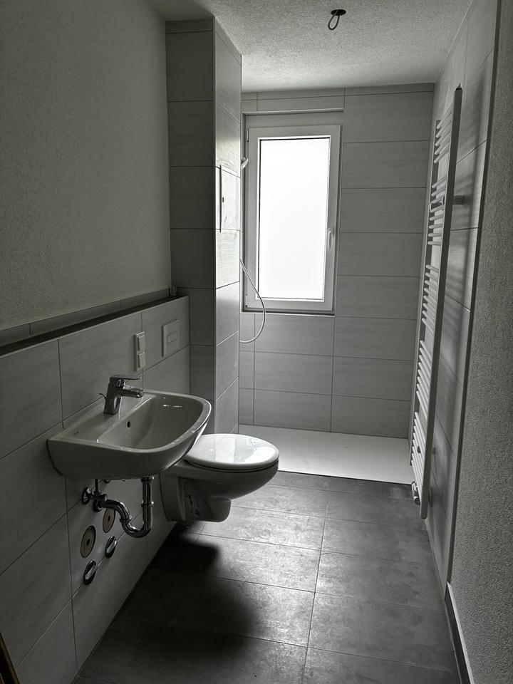 Thumbnail-modern sanierte 2-Raum-Wohnung mit ebenerdiger Dusche