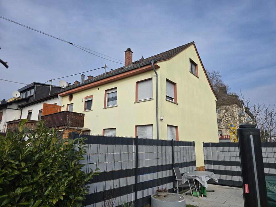 Thumbnail-3-Zimmer-Eigentumswohnung mit Gartenanteil und Garage
