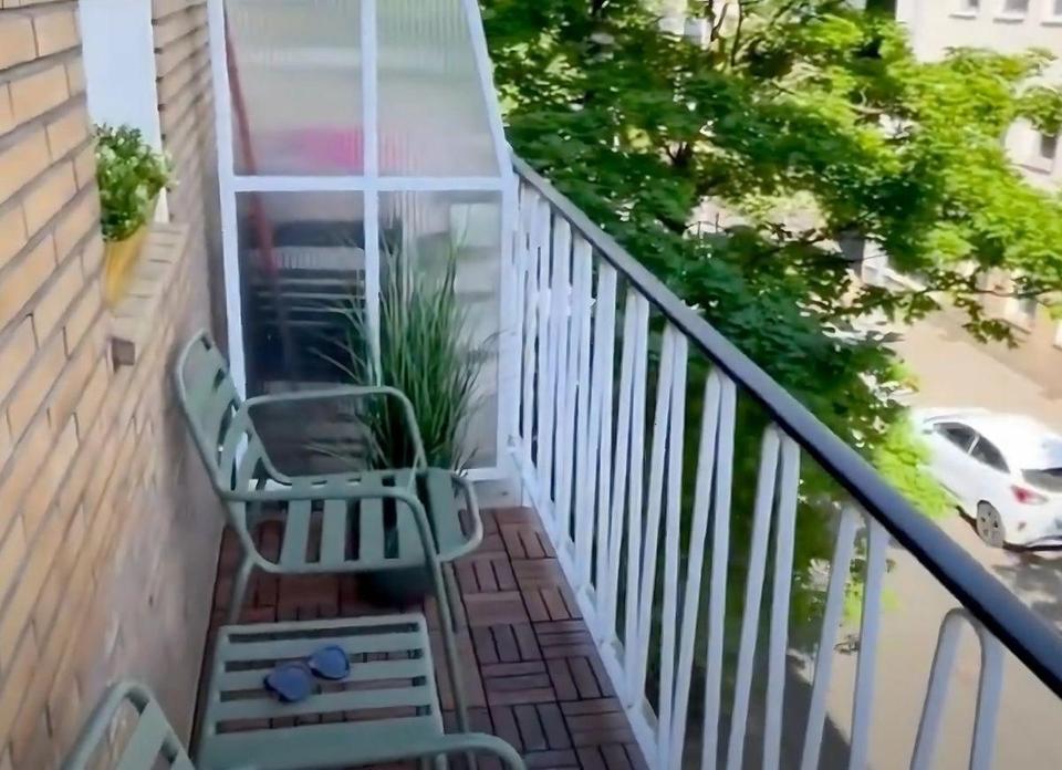 Thumbnail-Erstbezug nahe Kö: Exklusives 1,5-Zi.-Apartment, EBK, Balkon, Aufzug, Möbliert