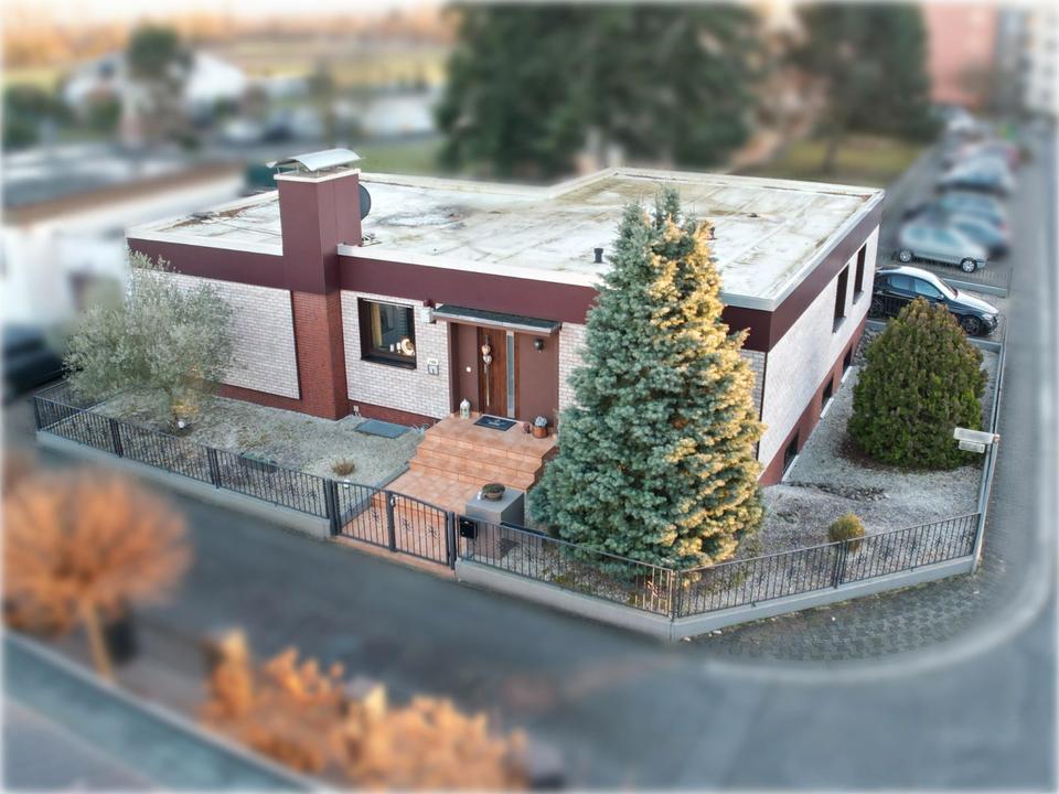 Thumbnail-Einfamilienhaus Bungalow Eckgrundstück provisionsfrei Darmstadt