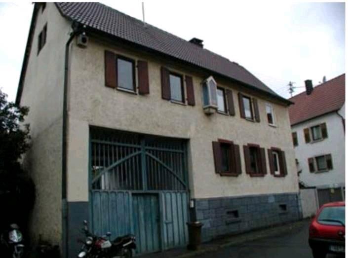 Thumbnail-VORANZEIGE: Historisches Ensemble