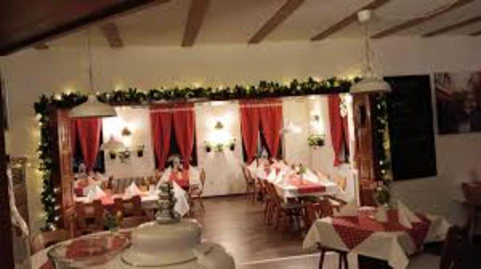 Thumbnail-Mehrfamilienhaus mit Gaststätte im Herzen von Dörrenbach