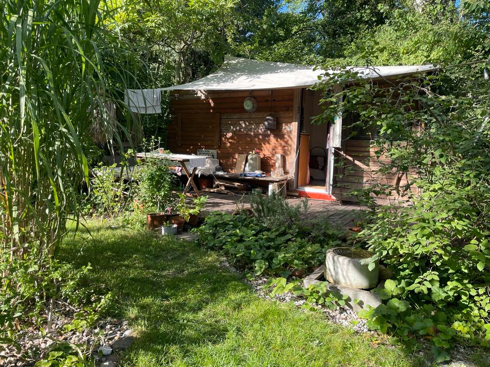 Thumbnail-Ruhiges Gartengrundstück mit Wohnwagen