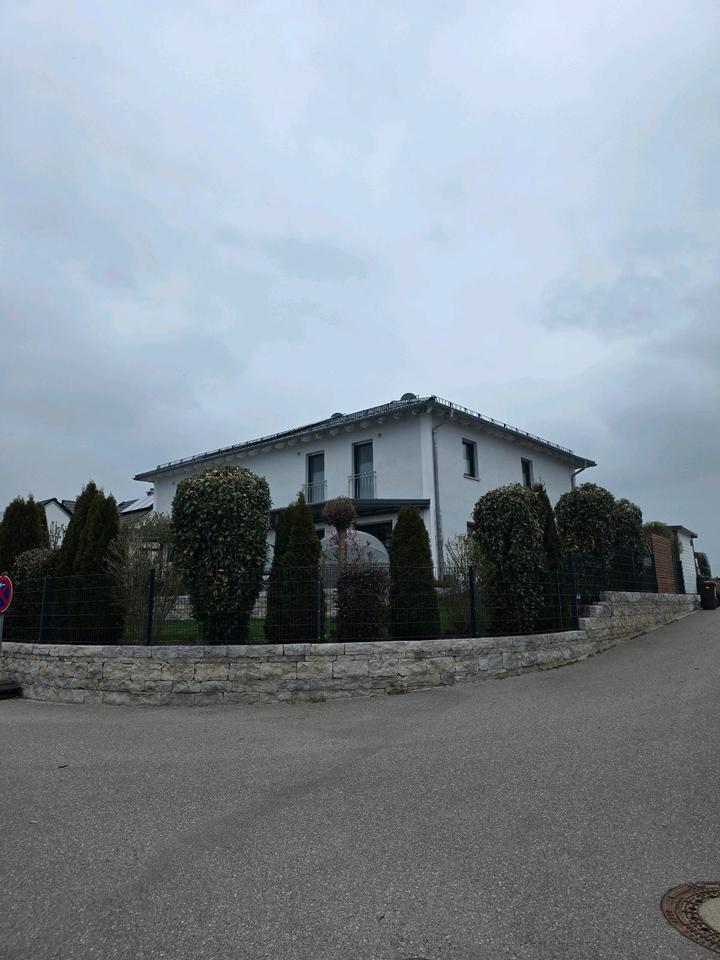 Thumbnail-Doppelhaushälfte