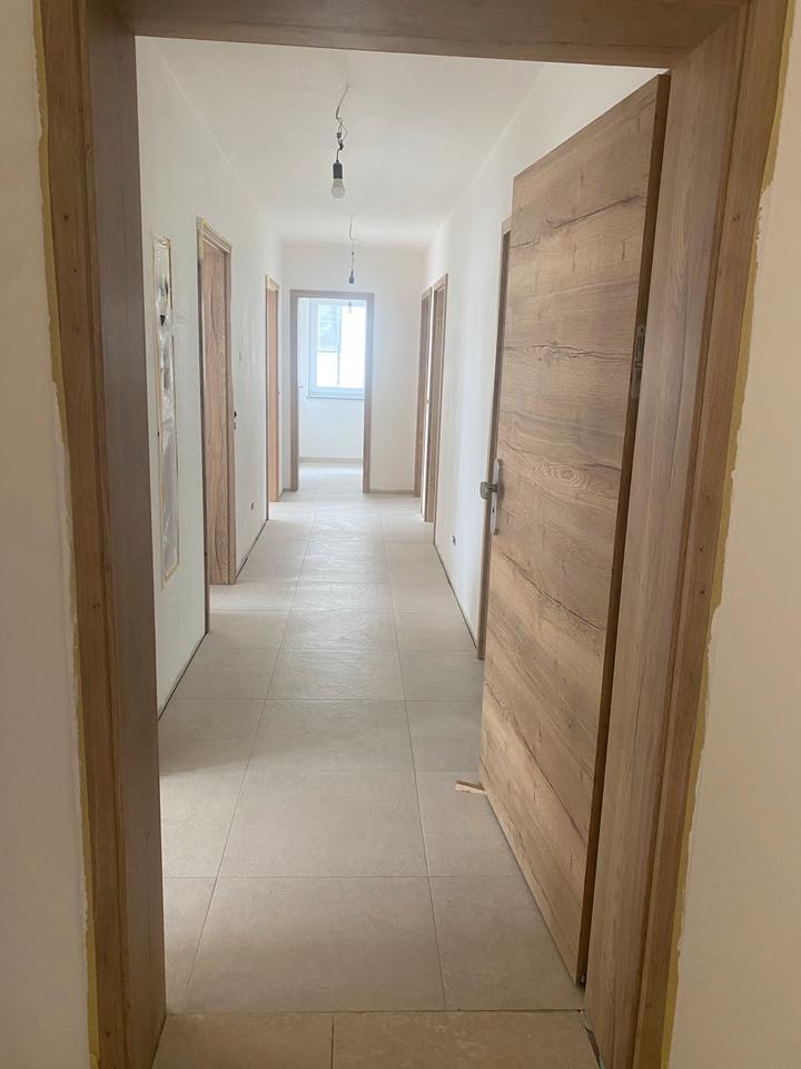 Thumbnail-4-Raum-Wohnung, Erdgeschoss