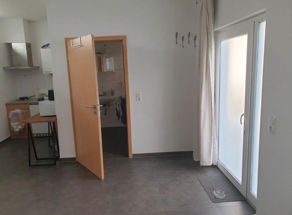 Thumbnail-Gemütliche 1-Zimmer-Wohnung für Studenten in Gießen-Kleinlinden