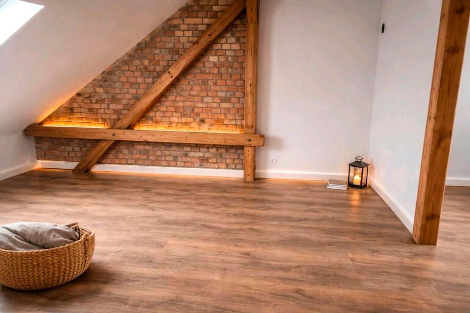 Thumbnail-Schicke Dachgeschoßwohnung nach Komplettsanierung mit Kamin & EBK