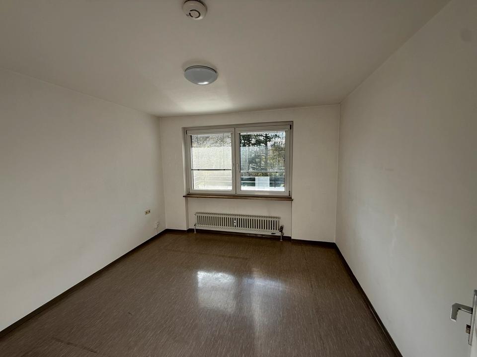 Thumbnail-Frauen WG Zimmer Tübingen WHO Ulmenweg