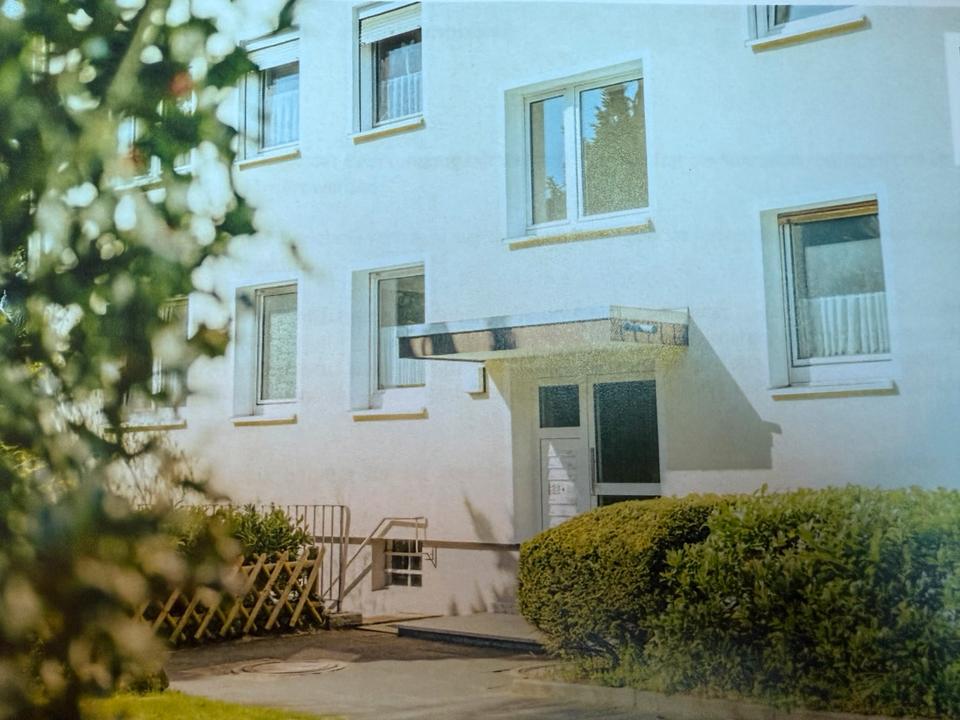 Thumbnail-Für 620 Euro seriös und gut vermietet! 3-Zimmer EGW mit Loggia