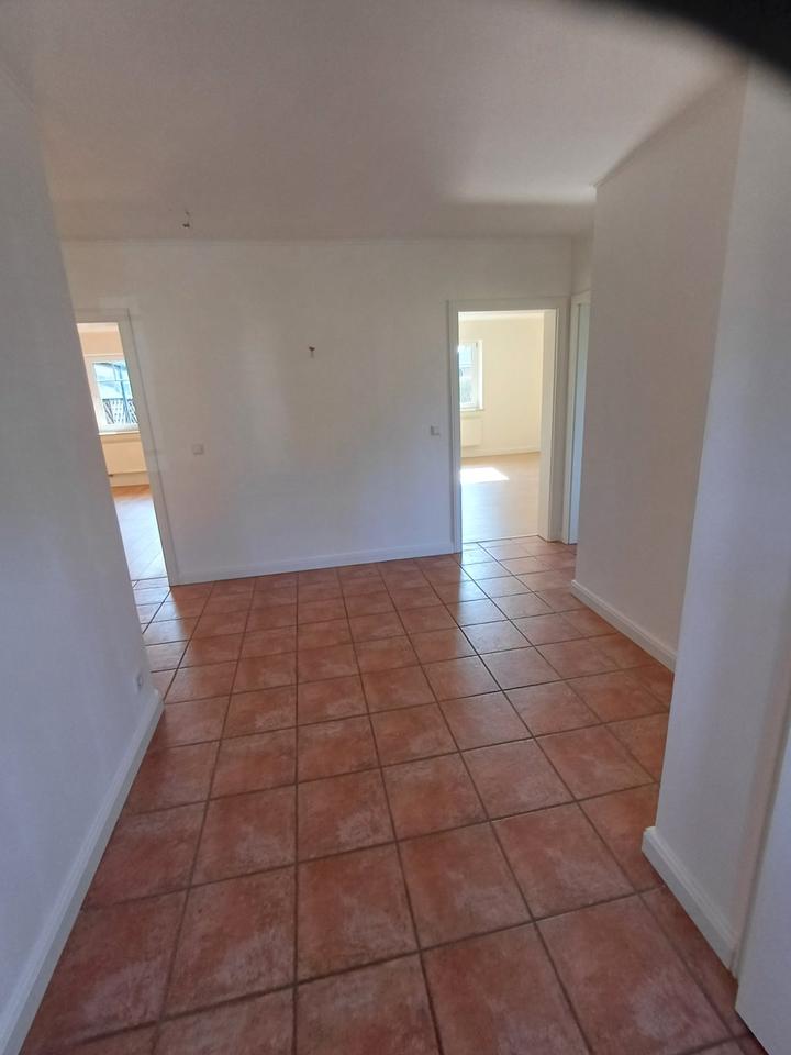 Thumbnail-Helle lichtdurchflutete 4 Zimmer Erdgeschoßwohnung