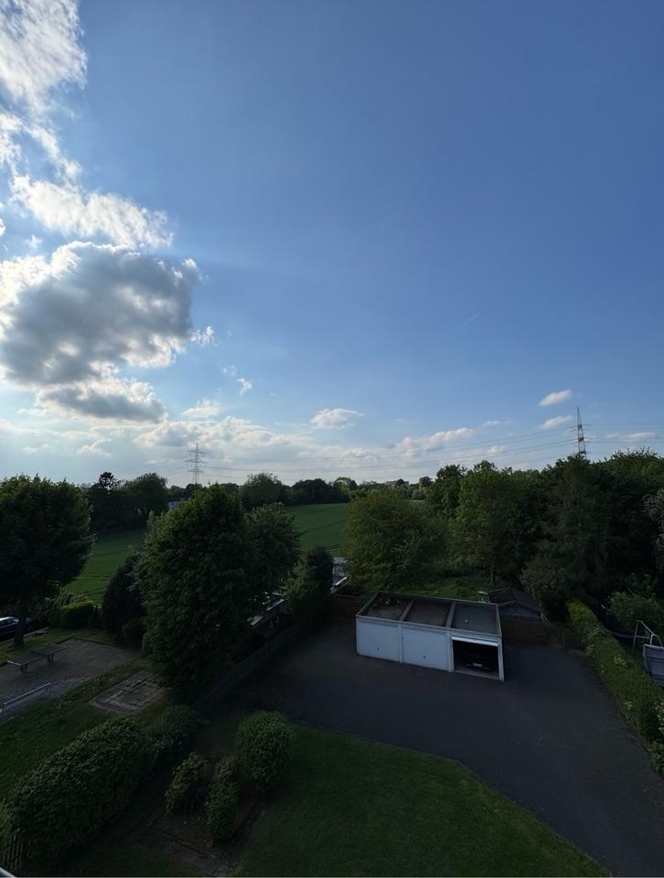 Thumbnail-Helle Dachgeschosswohnung mit traumhaftem Grünblick in Hattingen-Winz-Baak