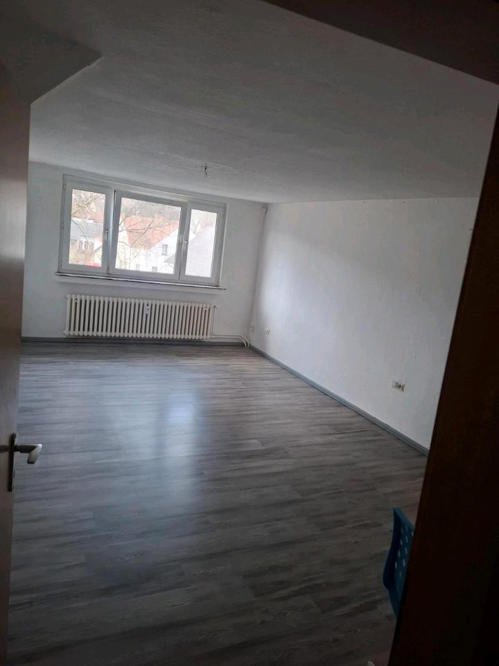 Thumbnail-​Helle 4-Zimmer-Wohnung (71 m²) in ruhiger Lage – ab 01.06.