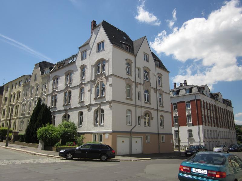 Thumbnail-*BIRI* - 3-Raum-DG-Wohnung