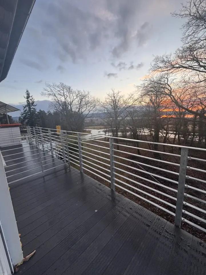 Thumbnail-Exklusive 2‑Zimmer‑Wohnung mit Seeblick – renoviert 2025