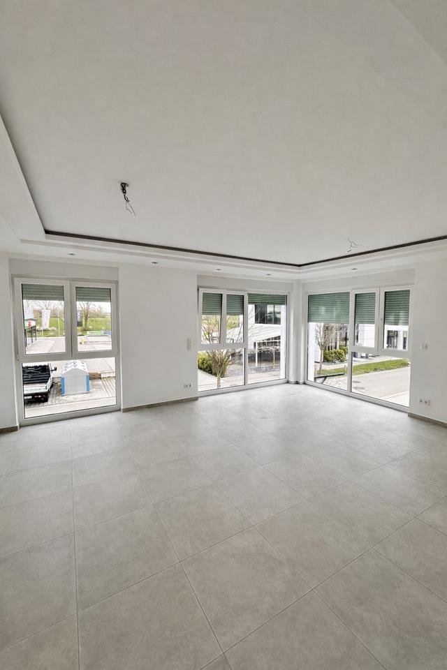 Thumbnail-4-Zimmer Wohnung (130qm) mit Küche