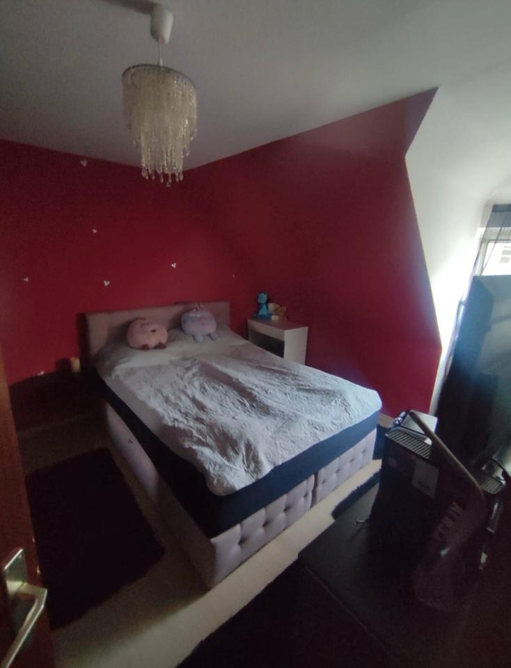 Thumbnail-2 Zimmer Dachgeschosswohnung