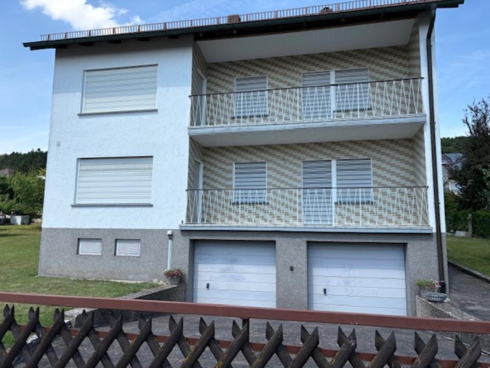 Thumbnail-4-Zimmer-Wohnung mit Balkon, EG, ca. 70 qm, renoviert