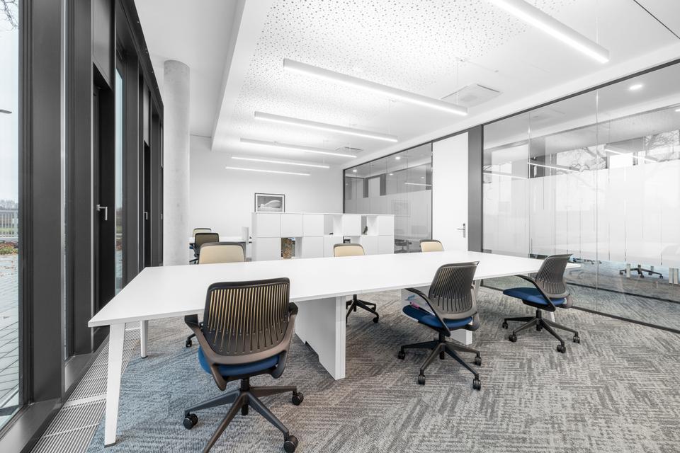 Thumbnail-Coworking-Bereich in REGUS Theo 105