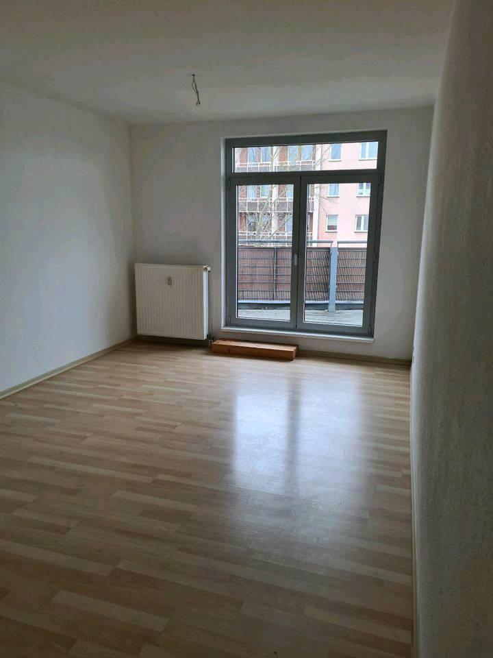 Thumbnail-Moderne 2 Zimmer Wohnung, Balkon, EBK in Merseburg zu vermieten