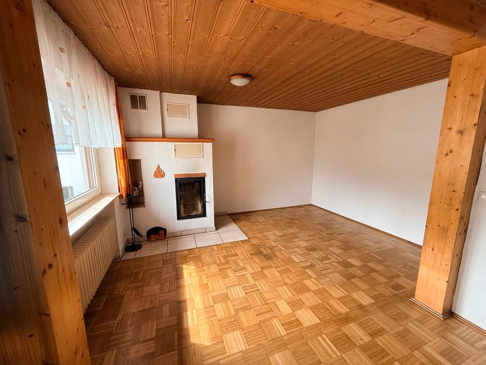 Thumbnail-Vermiete 5-Zi-Whg ca. 166 m² Wohn- u. Nutzfl.+Garten+Loggia+Kamin