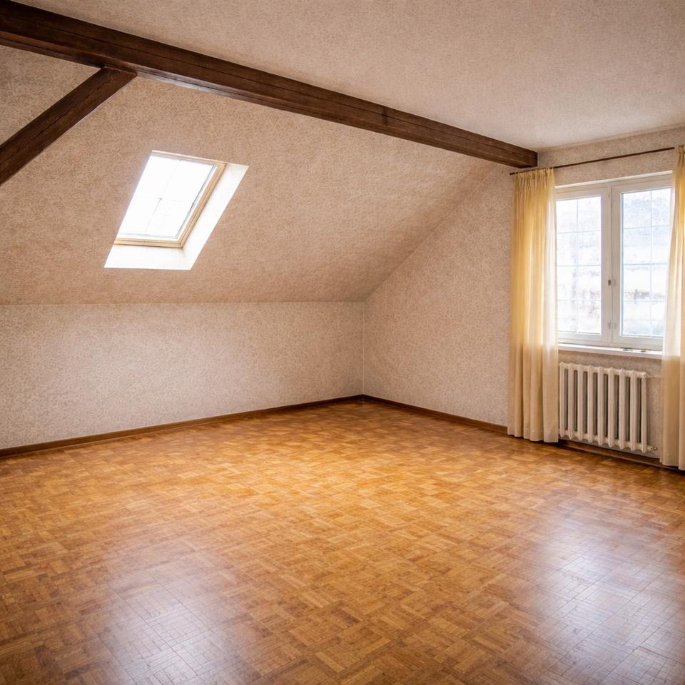 Thumbnail-Wohnung 3 Raum Wohnung Dachgeschoss zu vermieten ab sofort