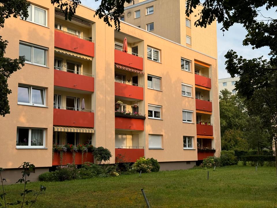 Thumbnail-4er-WG in Feldmoching-11 qm Zimmer - Nebenkosten all-in