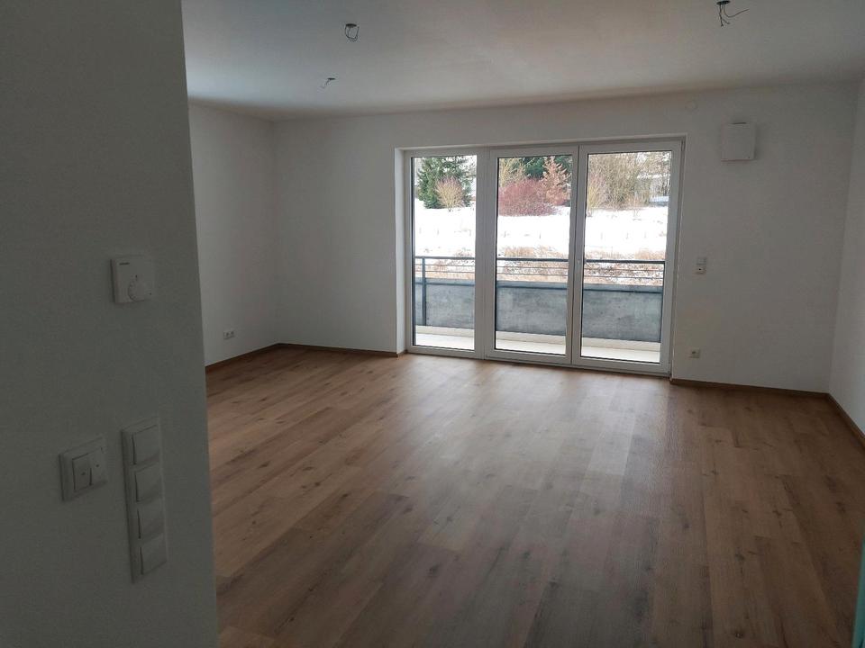 Thumbnail-Barrierefreie Wohnung direkt in Bissingen zu vermieten