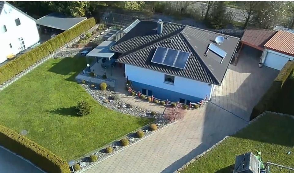 Thumbnail-Schönes Bungalow Einfamilienhaus