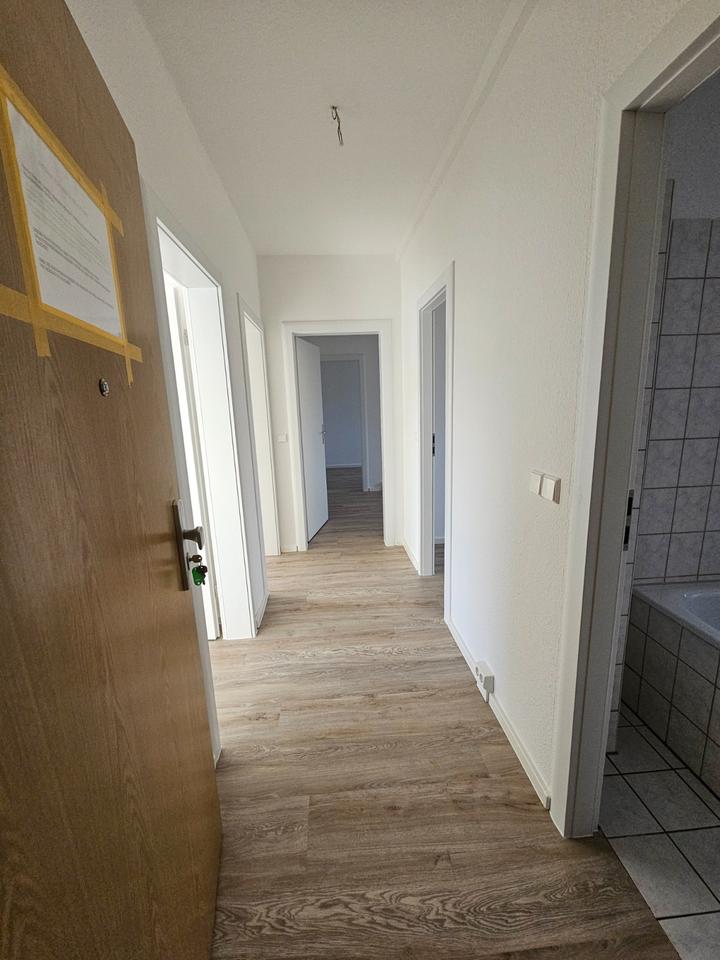 Thumbnail-schöne 4-Zimmer-Wohnung im Leibnizviertel, 5. Etage