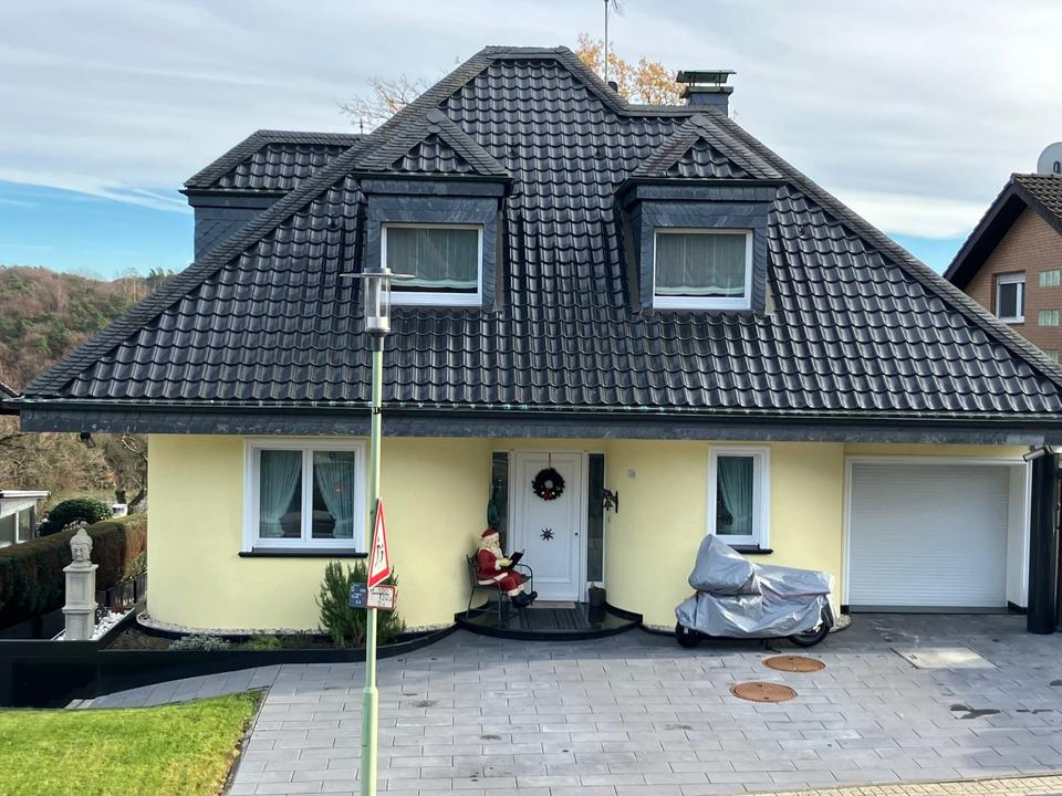 Thumbnail-Traumvilla mit mediterranen Elementen in gehobener Ausstattung