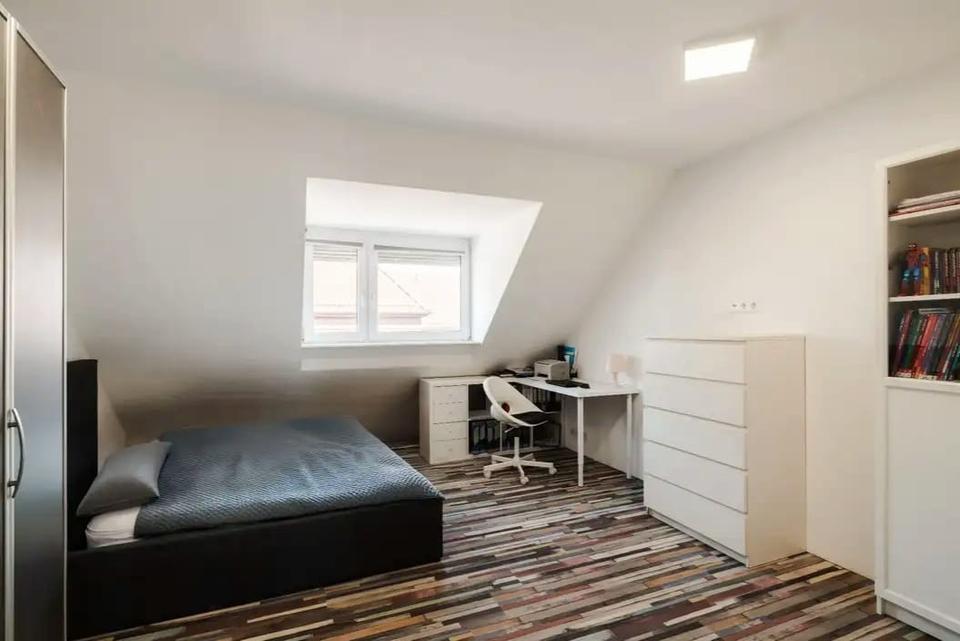 Thumbnail-Helles 4zkb Wohnung 108qm 2 Bädern Balkon klimatisiert