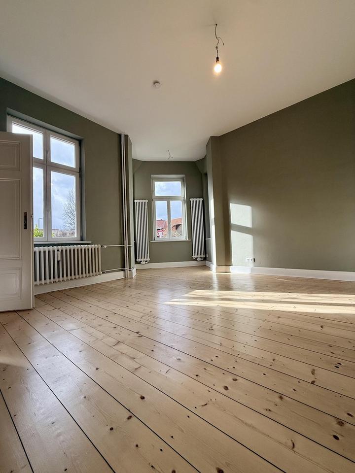 Thumbnail-Stilvolle Altbauwohnung nach Kernsanierung | 3,5 Zimmer im Hochparterre