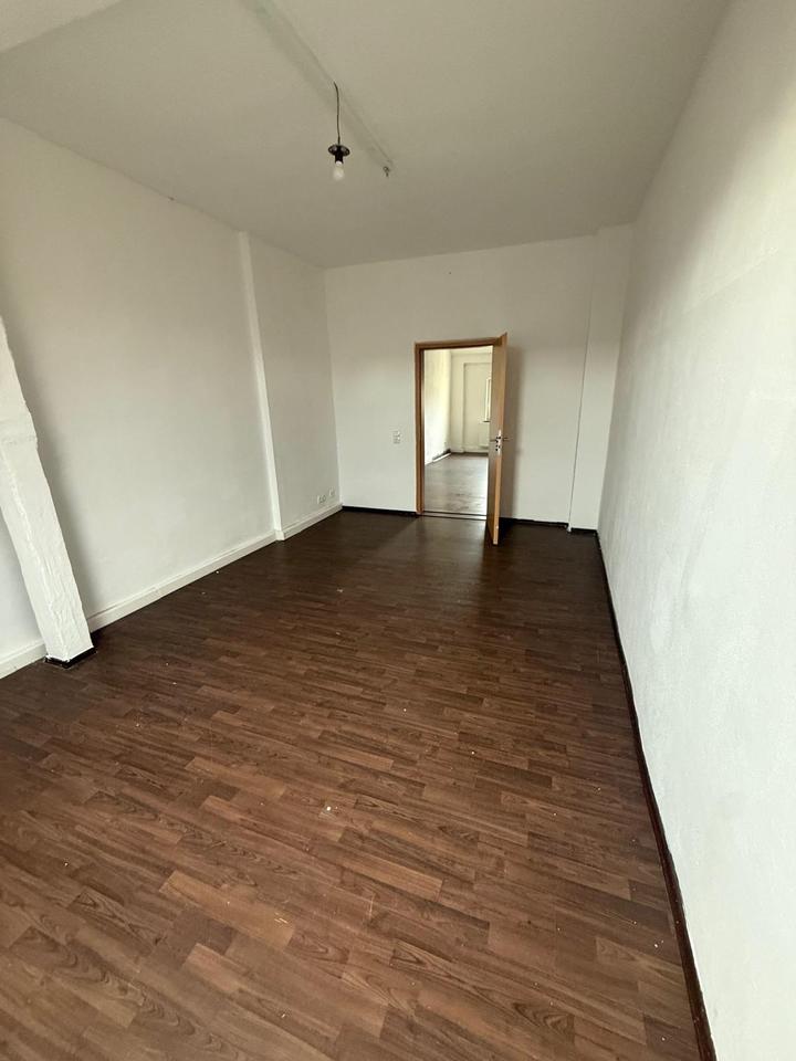 Thumbnail-5-Zimmer-Wohnung in Hof